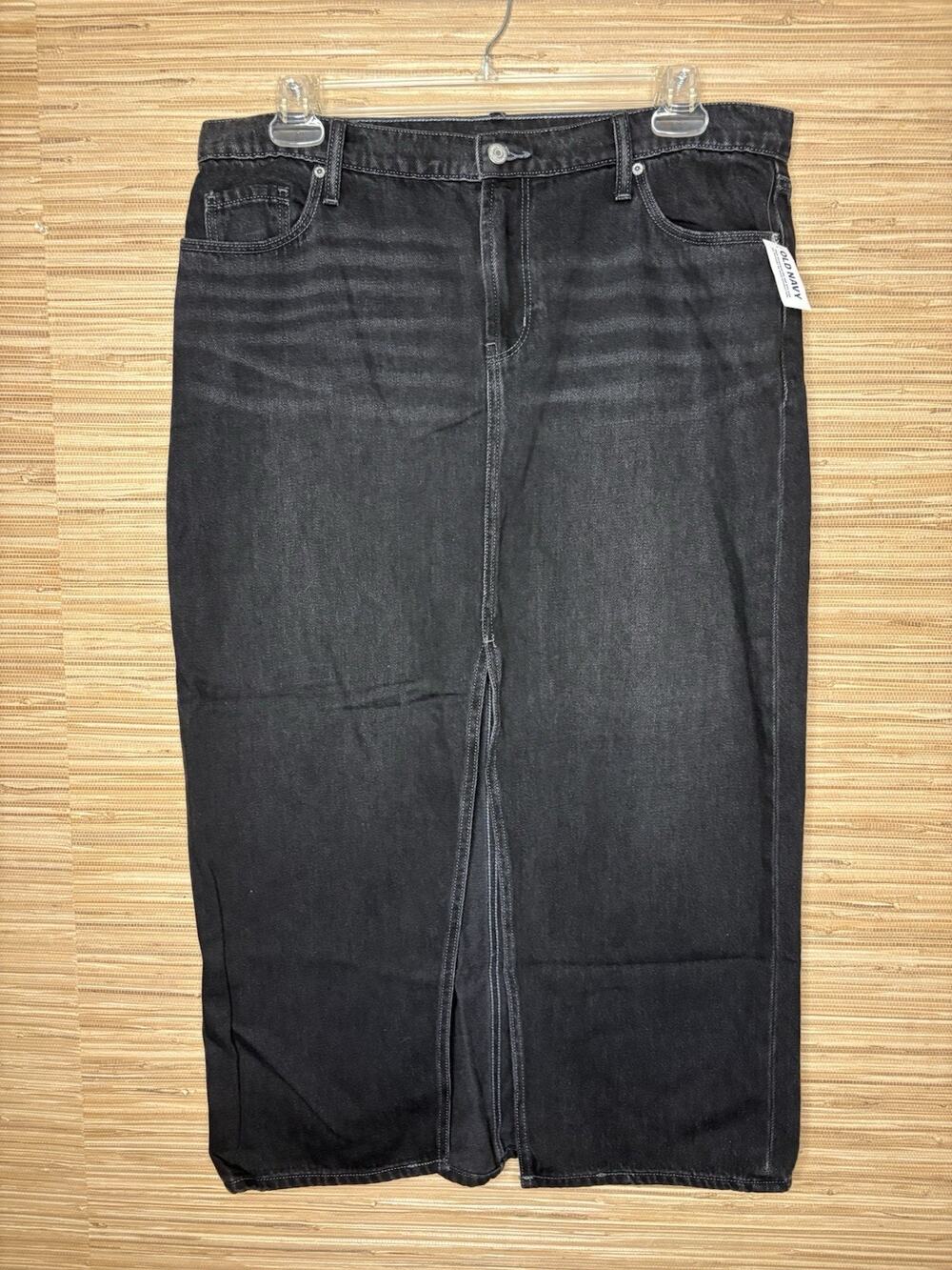 NWT Old Navy Women’s Mid-Rise Black Denim Maxi Skirt 36” Sz 14